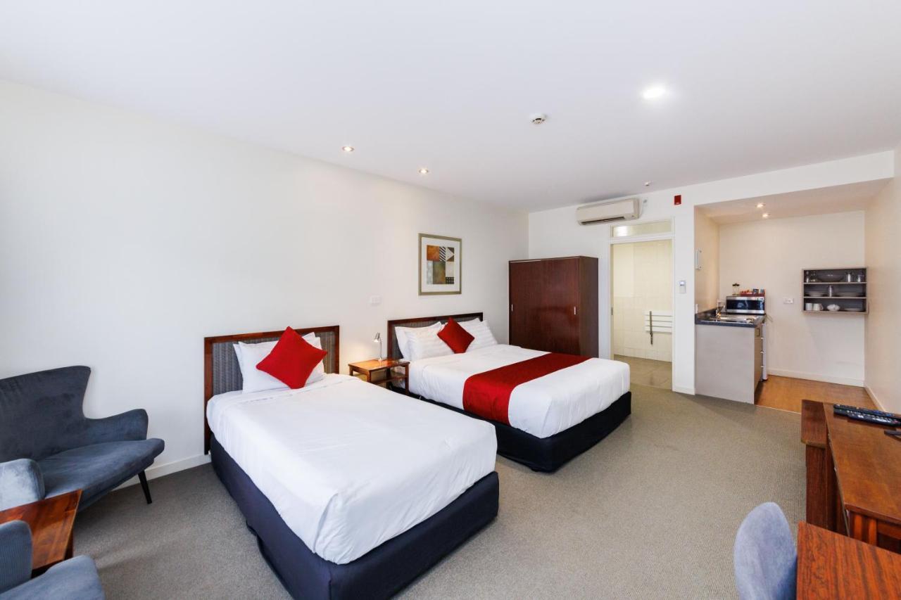 Fitzherbert Regency Motor Lodge พาล์เมอร์สตันนอร์ท ภายนอก รูปภาพ
